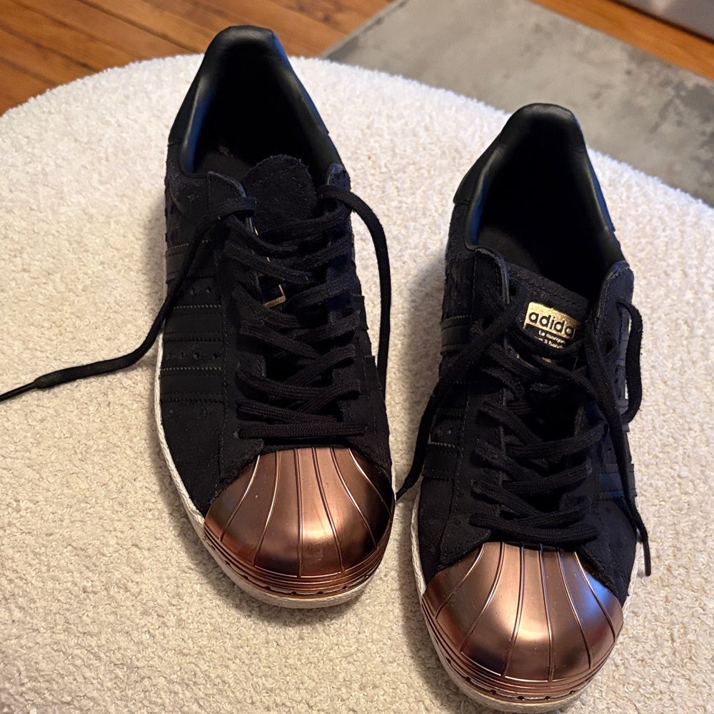 Adidas superstar 80s copper sneakers men’s 7 1/2 US